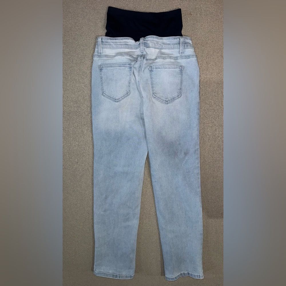 Time and Tru size small Women's light blue wash Maternity Straight Jeans NWT - Picture 4 of 5